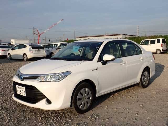 1010 TOYOTA COROLLA AXIO NKE165 2015 г. (ORIX Kobe Nyusatsu)